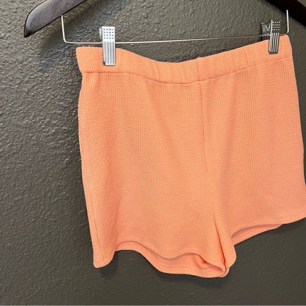 Revolve, Lovers and Friends, Lydia Short in Peach NWT Medium Pull on - Picture 3 of 12